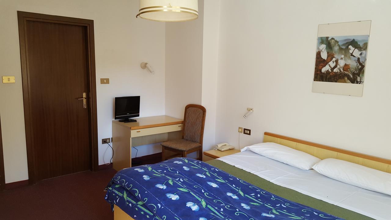 Hotel Piccolo San Lugano エクステリア 写真